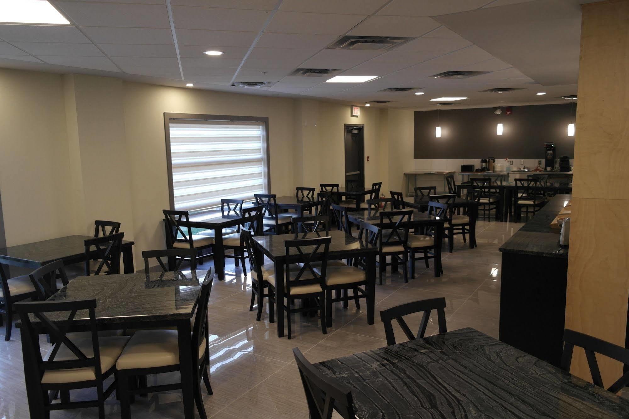 Stars Inn Leduc Exterior foto